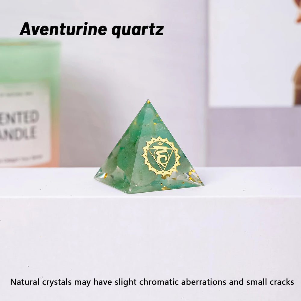 1PC 3cm Natural Crystal Stone Mini Pyramid Statue Reiki Stone Pyramid Amulet Fengshui Sculpture for Home Office Decoration