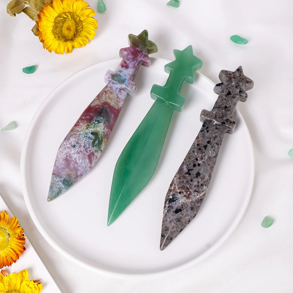 1PC Natural Crystal  Amethyst Dagger Original Stone Model Knife Polishing Unbladed Knife Model Crystal Crafts Crafts Witch