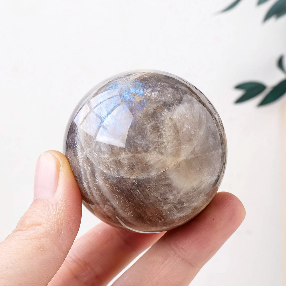 1PC Natural Crystal Blue Moonstone Ball Massage Polished Reiki Healing Exquisite Room Decor Moonstone Ore Souvenirs Sphere