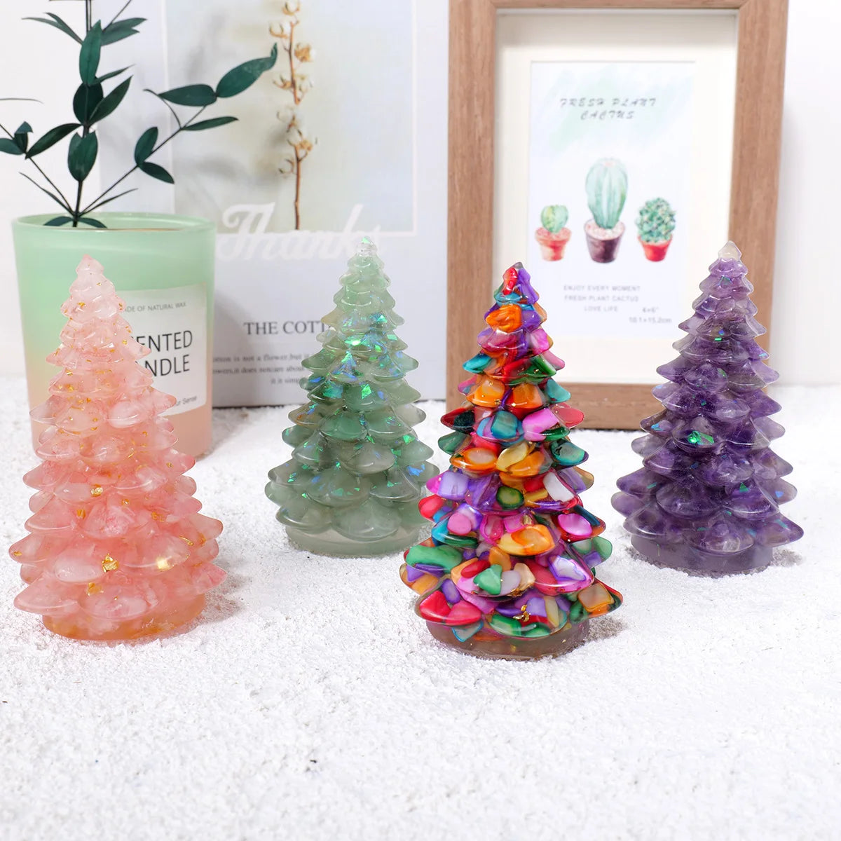 1PC Natural Crystal Gravel Christmas Tree Statue Dropper Resin Reiki Stone Divination Fengshui Sculpture Christmas Home Decor