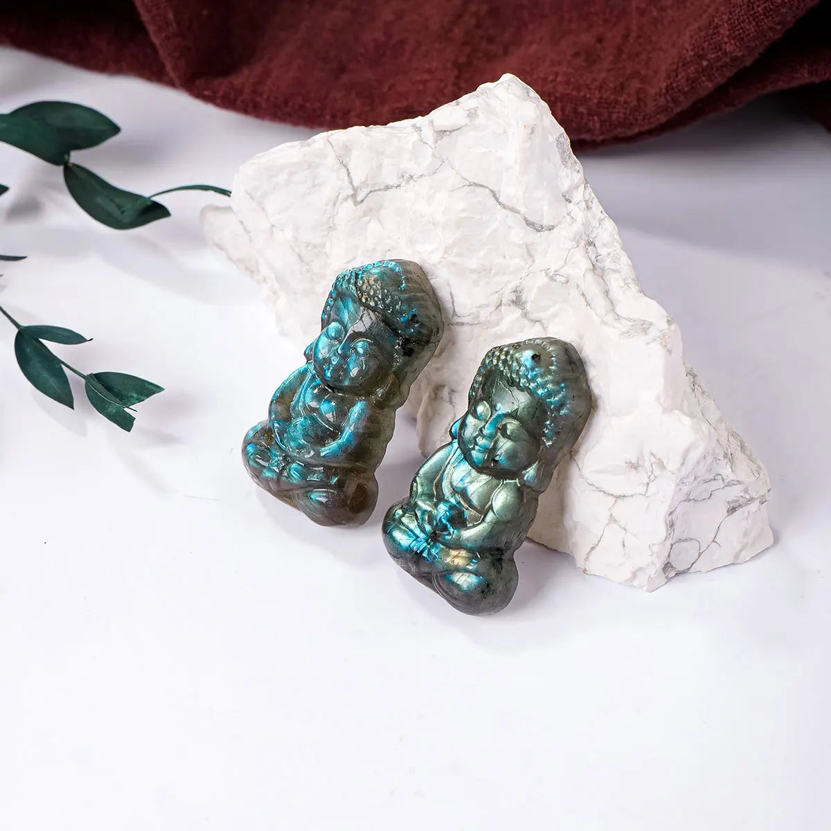 1PC Natural Crystal Healing Stone Baby Buddha Figurines Labradorite Stone Crafts Decorative Divination Magic Home Decor