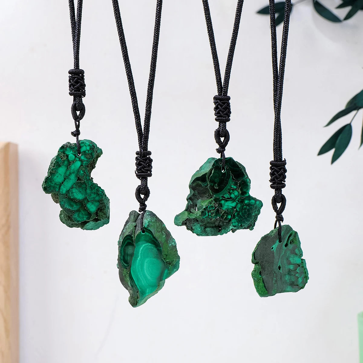 1PC Natural Crystal Quartz Green Malachite Slab Raw Stone Pendant Irregular Gem Necklace Women Men Green Jewelry