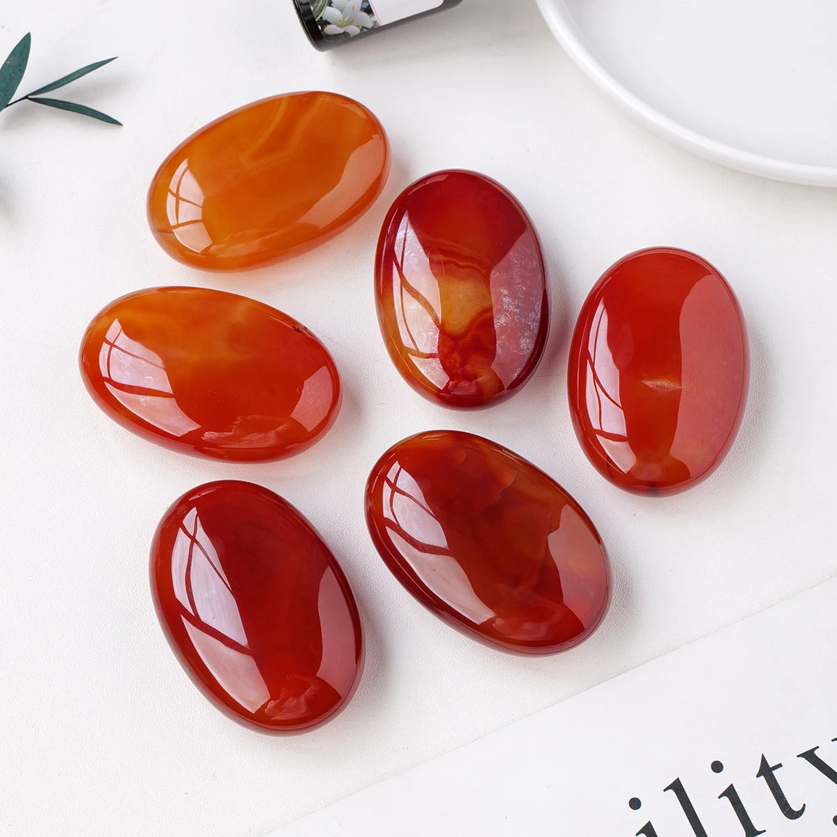 1PC Natural Crystal Red Agate Polished Crystal Palm Play Fingertip Toy Carnelian Spiritual Meditation Healing Stone