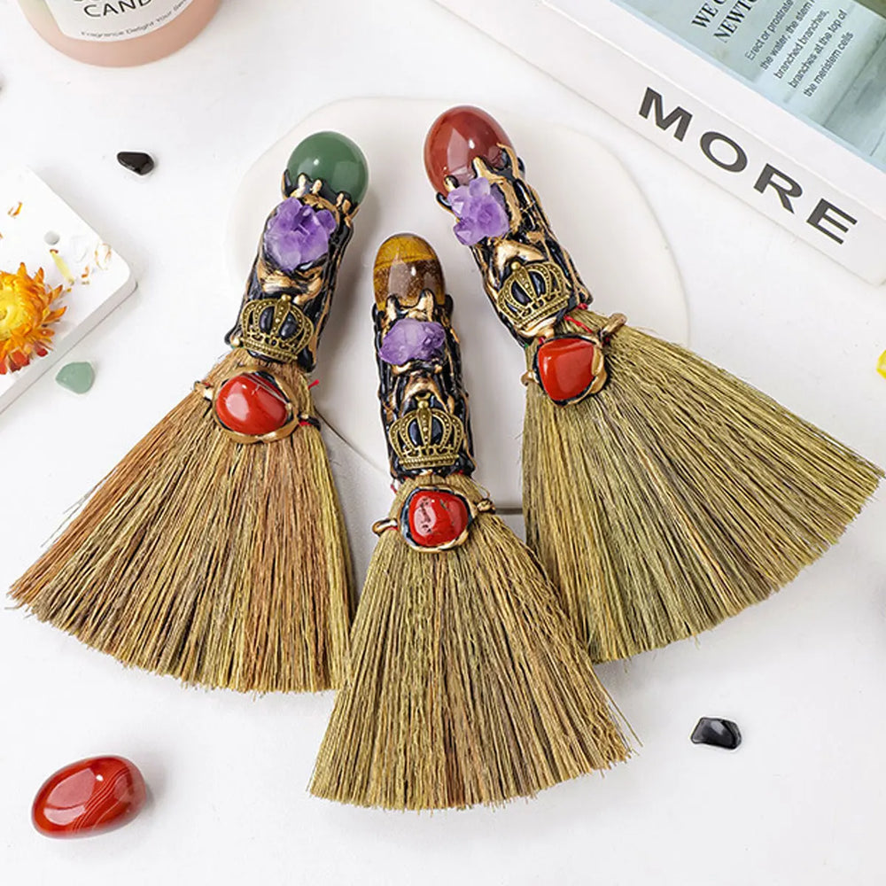 1PC Natural Crystal Rolling Stones Magic Broom Quartz Witch Broom Reiki Divination Gemstone For Cleansing Healing Fengshui