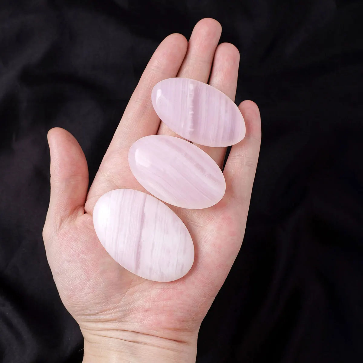 1PC Natural Crystal Rose Calcite Palm Stone Mind Healing Finger Massage Energy Stone Feng Shui Yoga Home Decoration