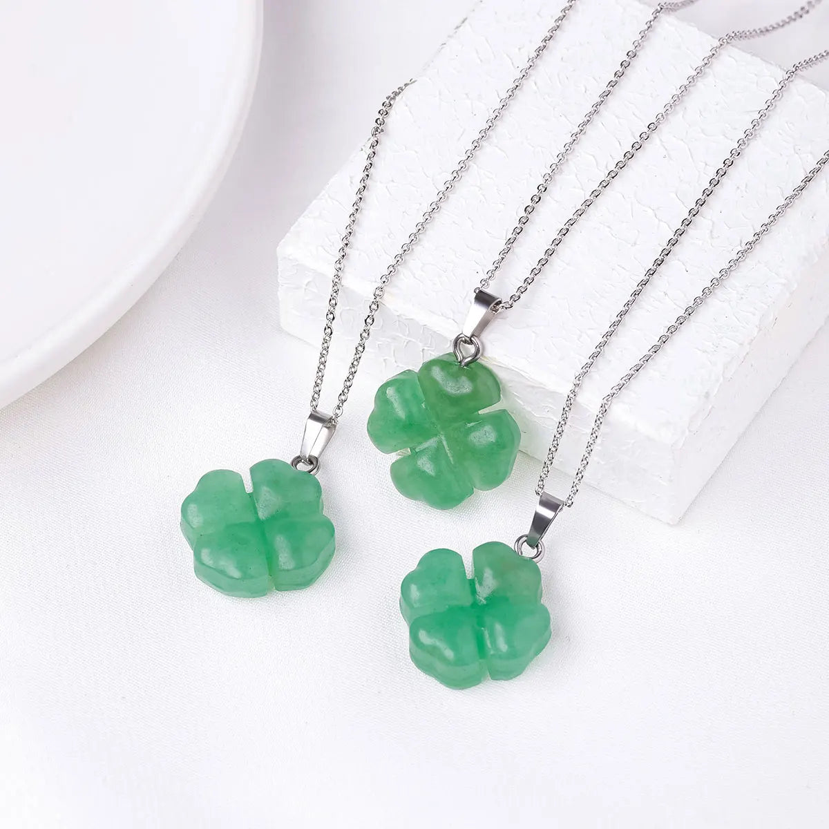 1PC Natural Crystal Stone Aventurine Quartz Four Leaf Clover Pendant Gemstone Crystal Necklace For Men's Gifts