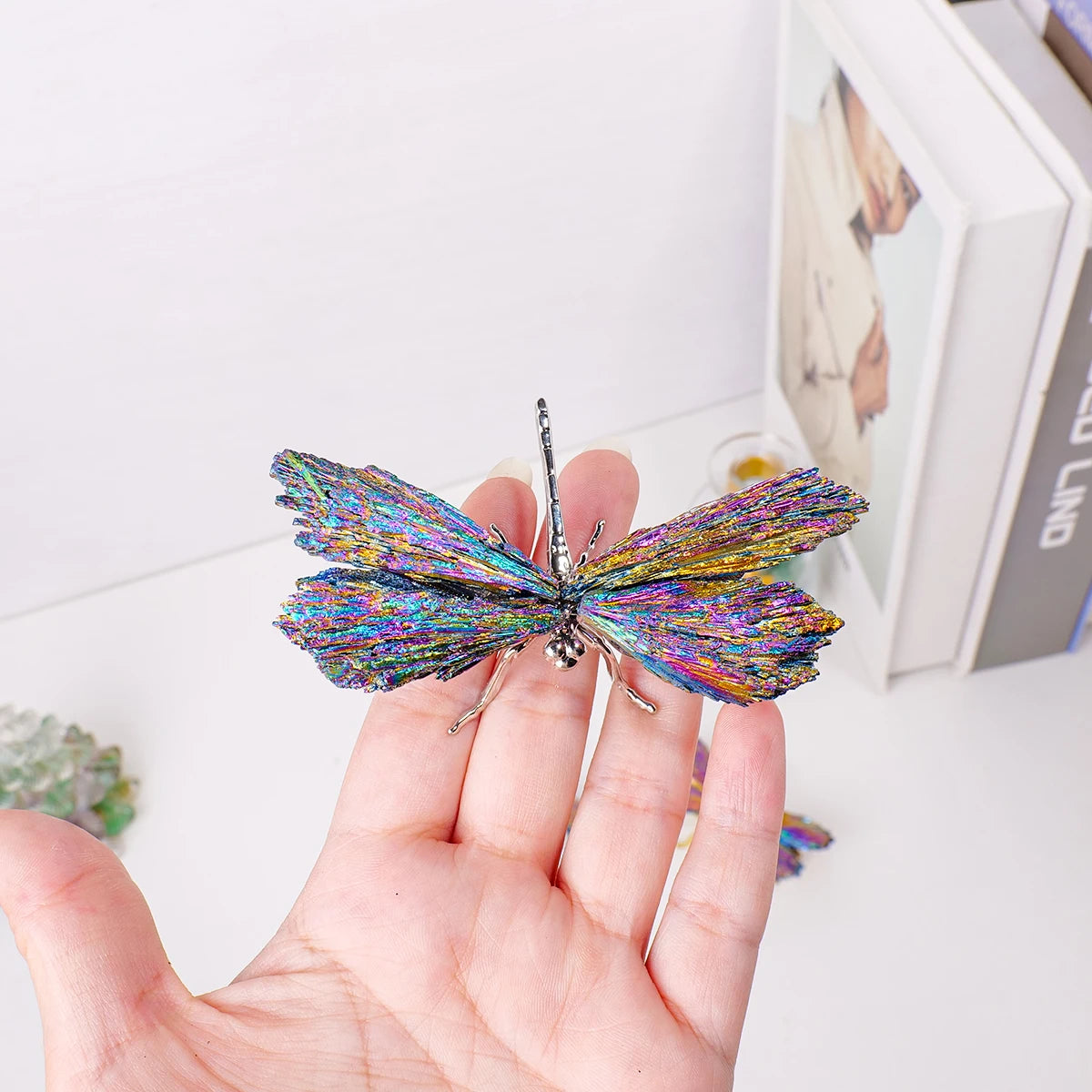 1PC Natural Crystal Stone Reiki Gemtone Healing Aura Tourmaline Colorful Flame Butterfly Animal Statue Home Garden Decorations