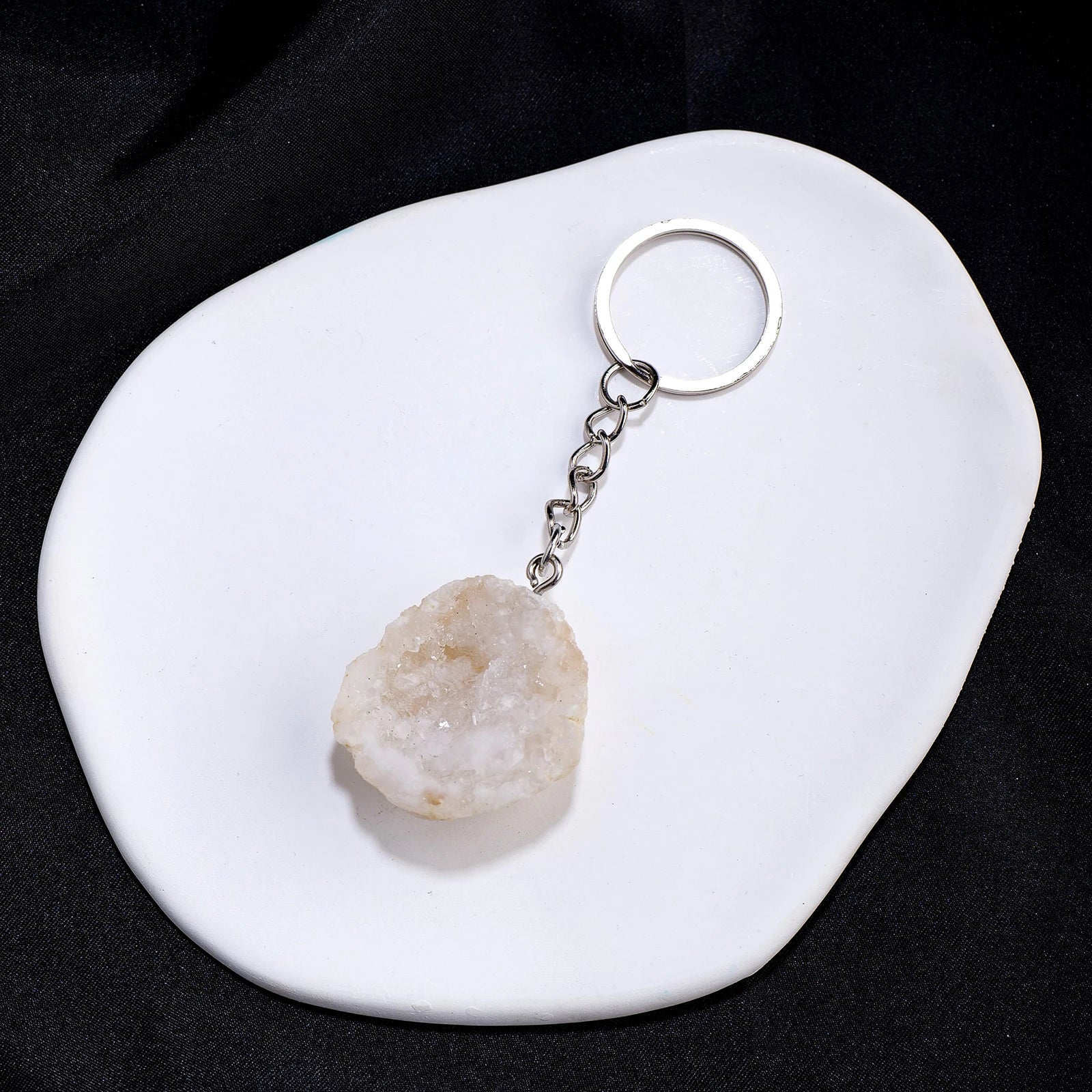 1PC Natural Gem Stone Keychains Clear Quartz Cluster White Agate Cave Key Chain For DIY Car Key Rings Chains