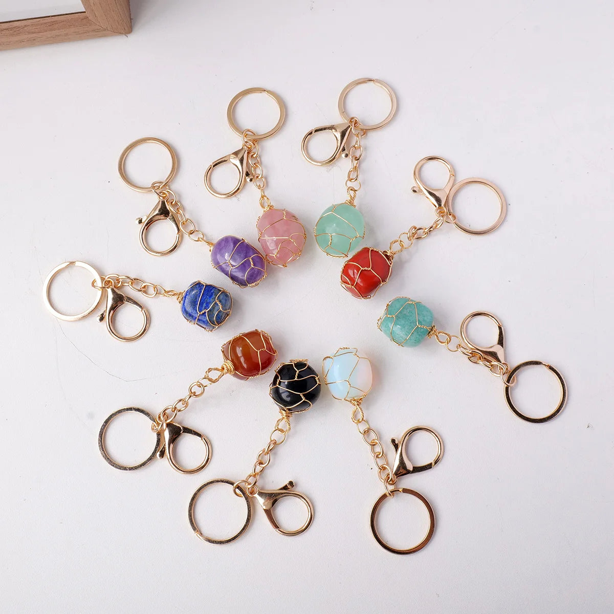 1PC Natural Gem Stone Keychains Clear Quartz Rolling Stones Amethyst Key Chain For DIY Car Key Rings Chains