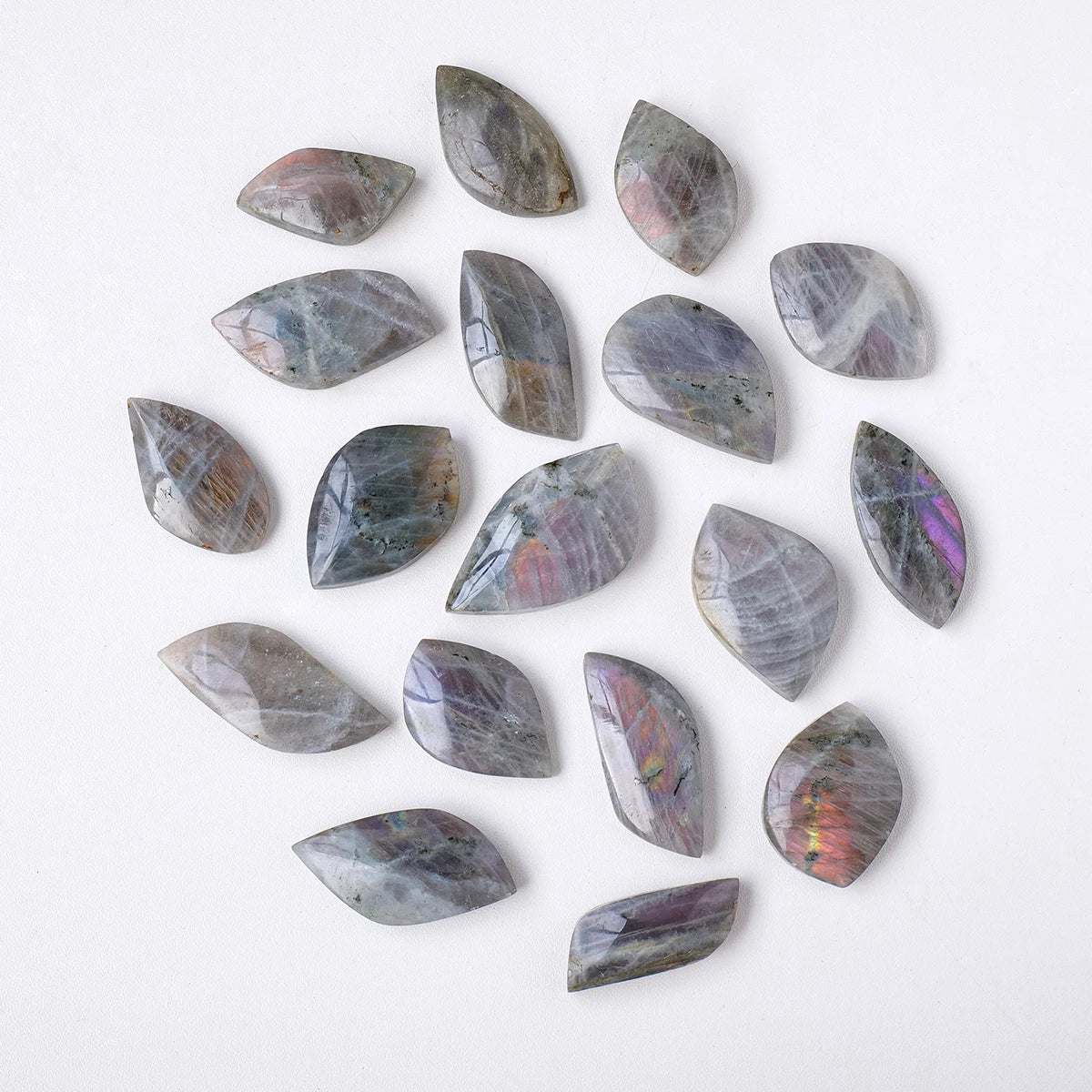 1PC Natural Moonstone Crystal Leaf Statue Purple Light Labradorite Crystal Healing Stone Home Decoration