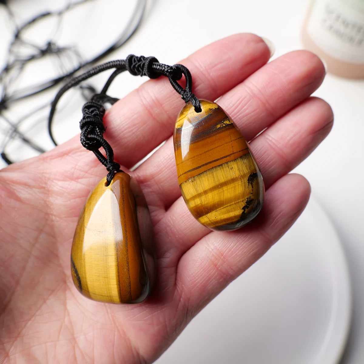 1PC Natural Stone Yellow Tiger eye Crystal Water Droplet Pendant Necklace Ornament Decorative Chakra Home Decoration