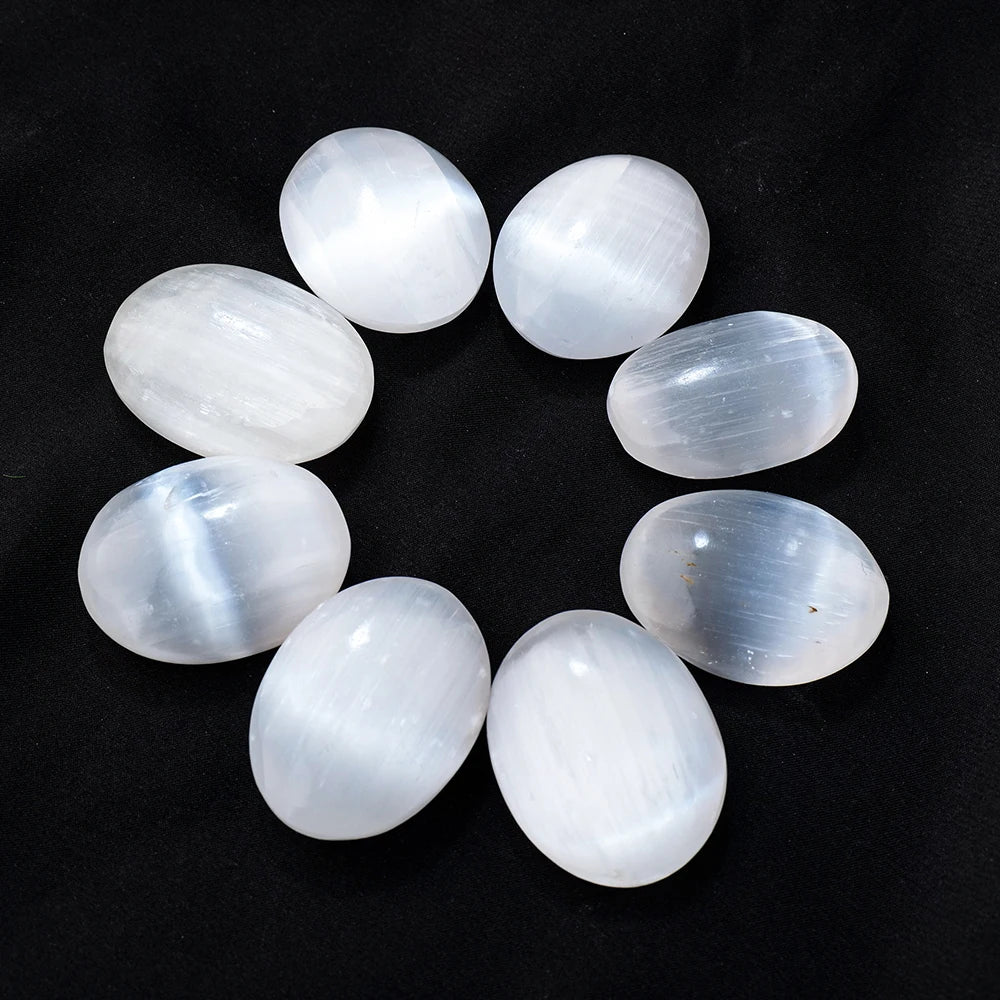 1PC Natural White Selenite Palm Stone Gypsum Reiki Mineral Chakra Home Room Decoration Energy