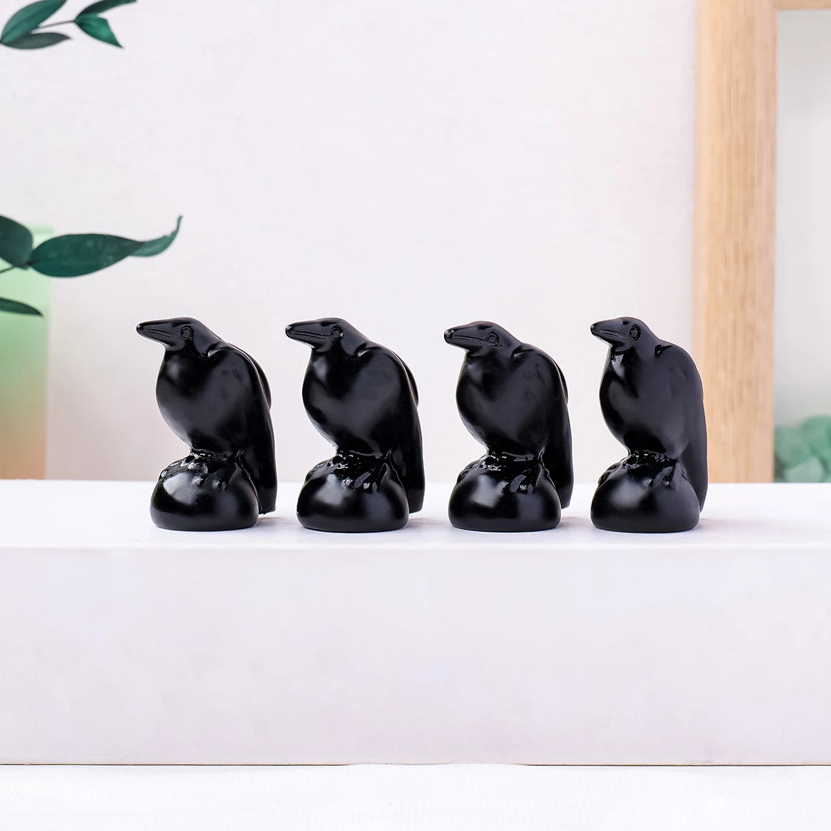 1PC Obsidian Crow Figurine Natural Gemstone Crystal Crafts Healing Energy Stone Halloween Home Decoration Holy Lucky Gift