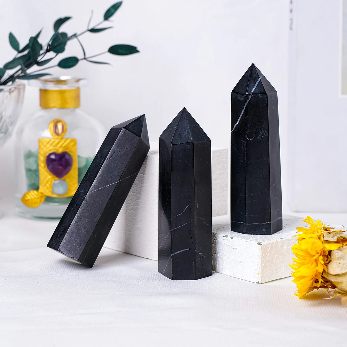 1pc Natural Healing Shungite Crystal Wand Faceted Single Point Crystal Prism Stones for Meditation Reiki