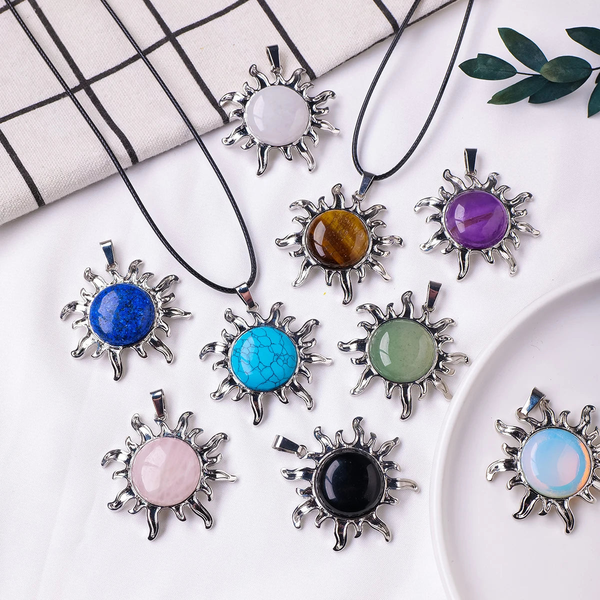 1pc Natural Stone Crystal Sun Apollo Pendant Necklace Ornament Decorative Chakra Home Decoration