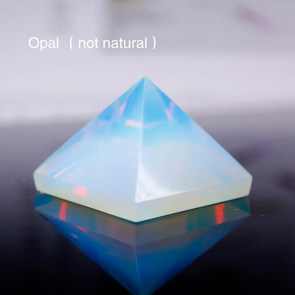 28-32mm Natural Crystal Pyramid Healing Crystal Crafts Rose Quartz Chakra Reiki Crystal Rainbow Fluorite Home Decor Point