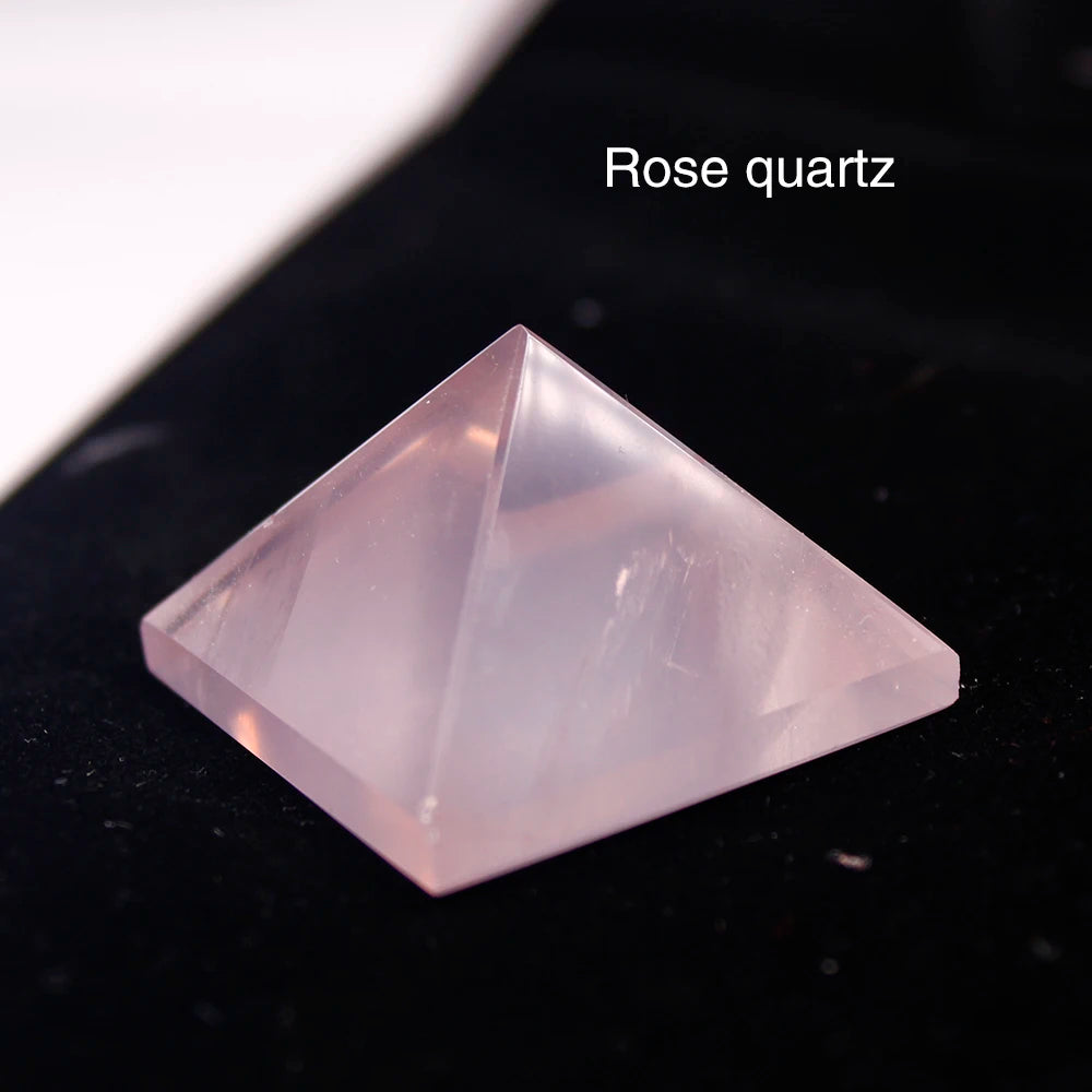 28-32mm Natural Crystal Pyramid Healing Crystal Crafts Rose Quartz Chakra Reiki Crystal Rainbow Fluorite Home Decor Point