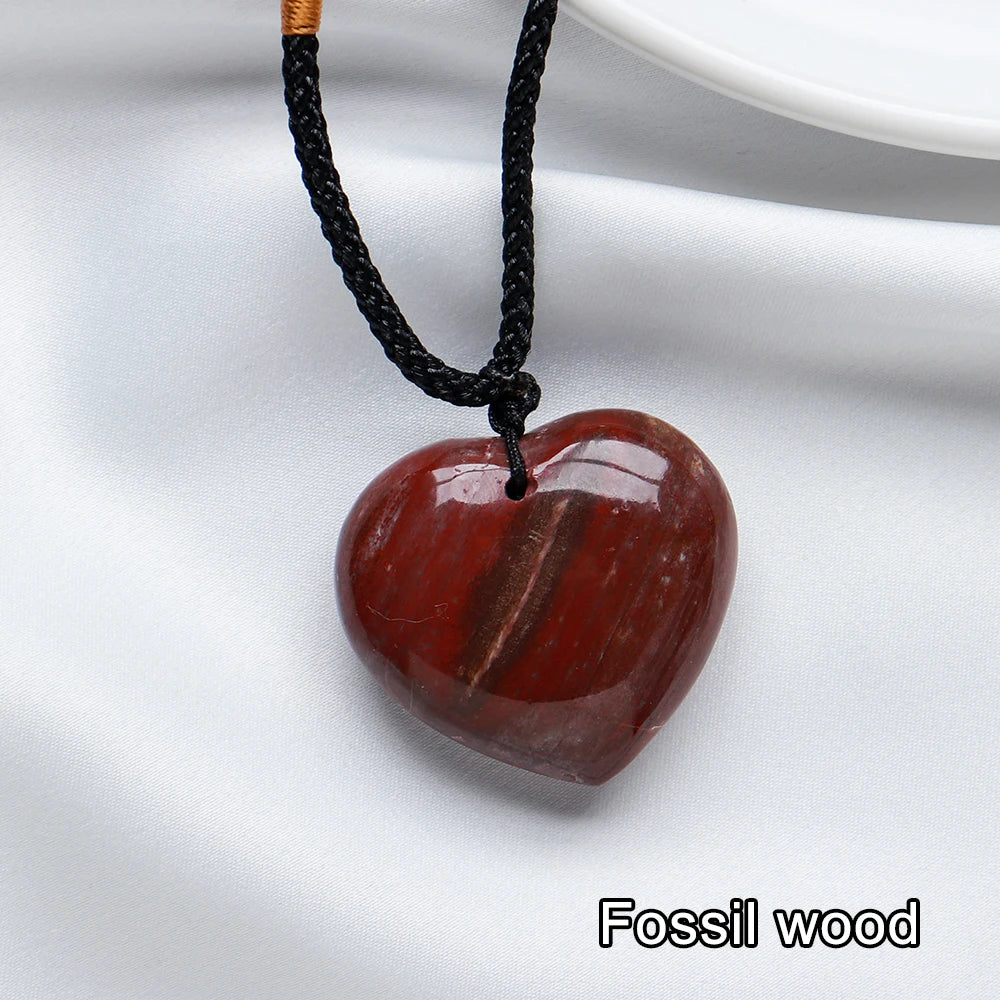 30mm Natural Crystal Love  Heart Pendant Mineral Specimens Gemstone Rocks Amethyst Collectibles Jewelry Home Decor