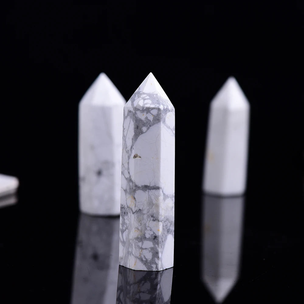 4-7cm 1pcs Natural howlite crystal point healing  quartz crystal office decoration  study room decoration