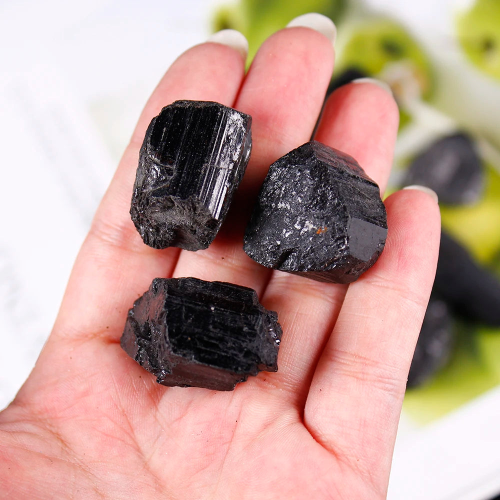 50g/bag （2-3pcs）Natural black tourmaline gravel jet stone Retro Raw Gem stone Ore Radiation Protection Stone Craft