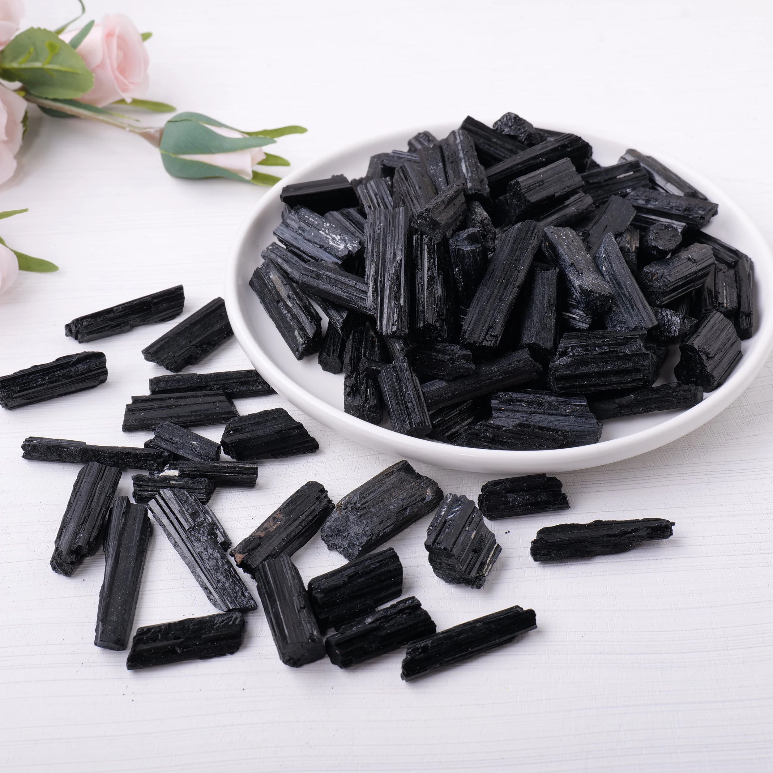 50g/bag Natural Black Tourmaline Jet Stones Raw Ore Irregular Crystals Mineral Specimen Eliminate Magnetism