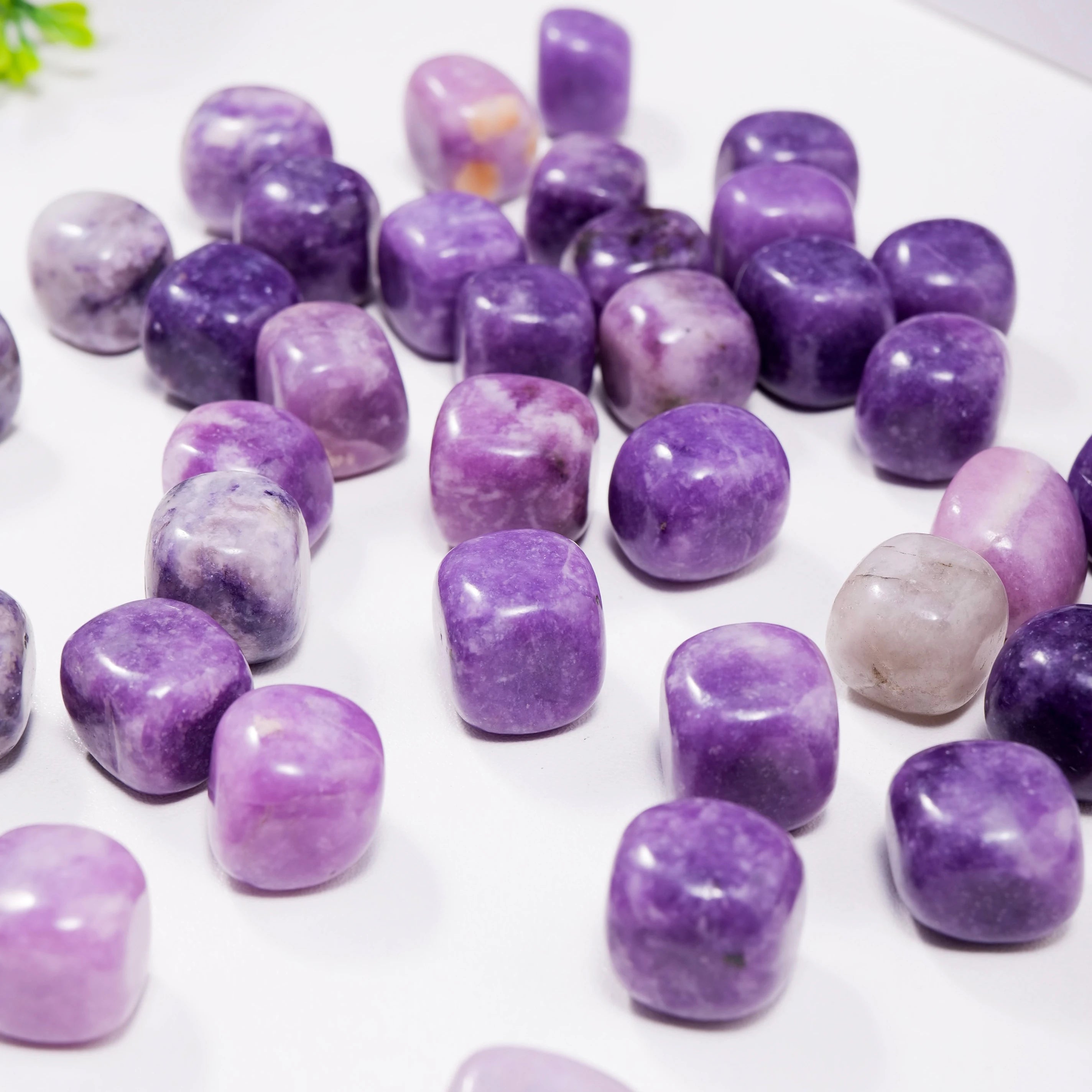 50g/bag Natural Lilac lepidolite Crytsal Cube Ore Mineral Mineral Teaching Specimen Gem Ornaments Healing Stone gemstone gift