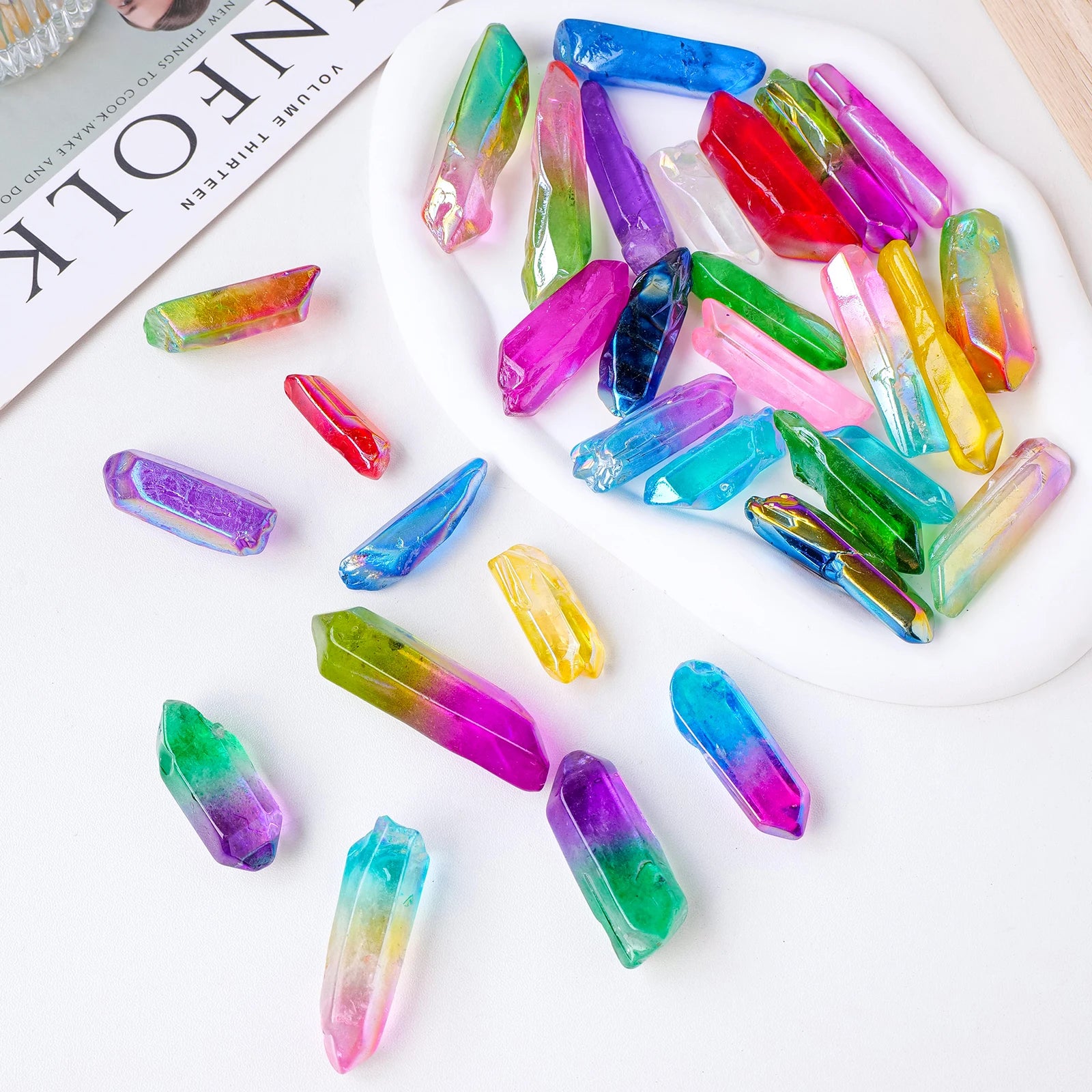 50g/bag Natural White Crystal Aura Rainbow Single Crystal Energy Point Clear Quartz  Home Decoration