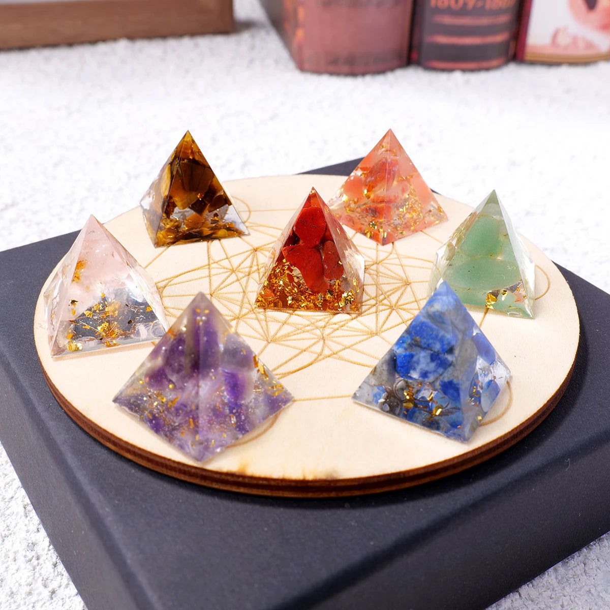 7pcs/set Natural Stone 2cm Pyramid Seven Chakra Crystal Gift Box Chakras Yoga Treatment Gemstone Quartz With Wooden base