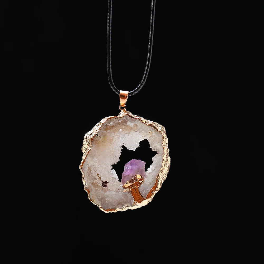 Colored crystal cluster agate cave Crystal cluster Amethyst Pendant Natural crystal energy gem jewelry Women's Necklace