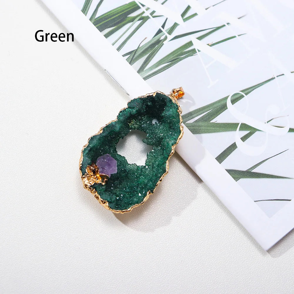 Colored crystal cluster agate cave Crystal cluster Amethyst Pendant Natural crystal energy gem jewelry Women's Necklace