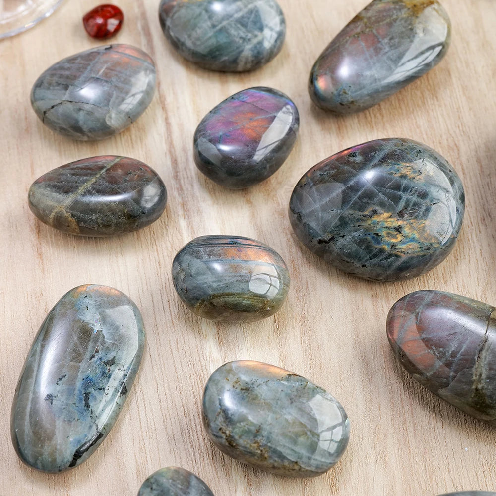 Natural Colourful Labradorite Palm Stone Healing Purple Yellow Flash MoonStone Irregular Mineral Specimens