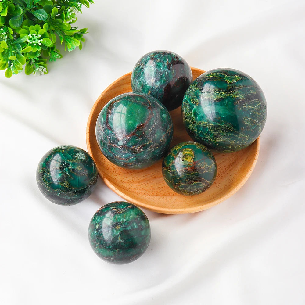 Natural Emerald Quartz Crystals Sphere Healing Gemstone Ball Divination Collection Wedding Decor