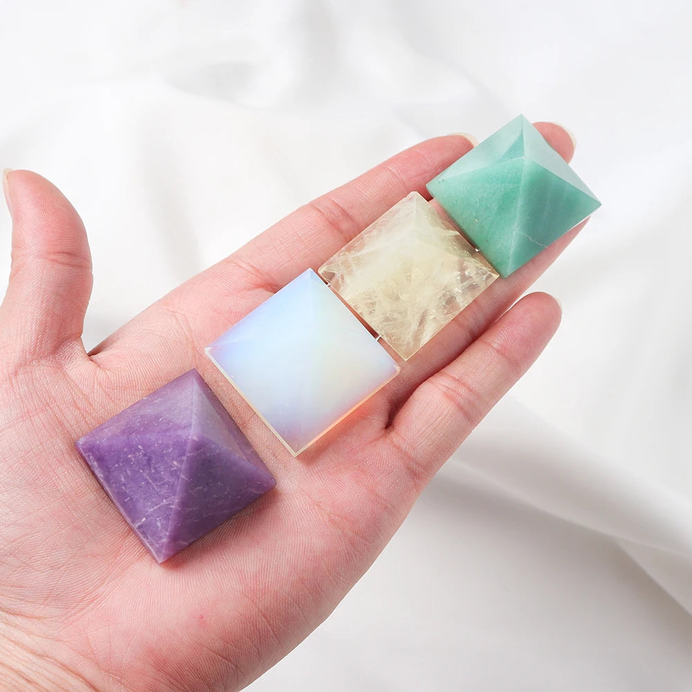 Natural Gemstone Healing Crystal Point Pyramid Amethyst Rose Quartz Polishing Crafts Reiki Home Office Decoration Gift