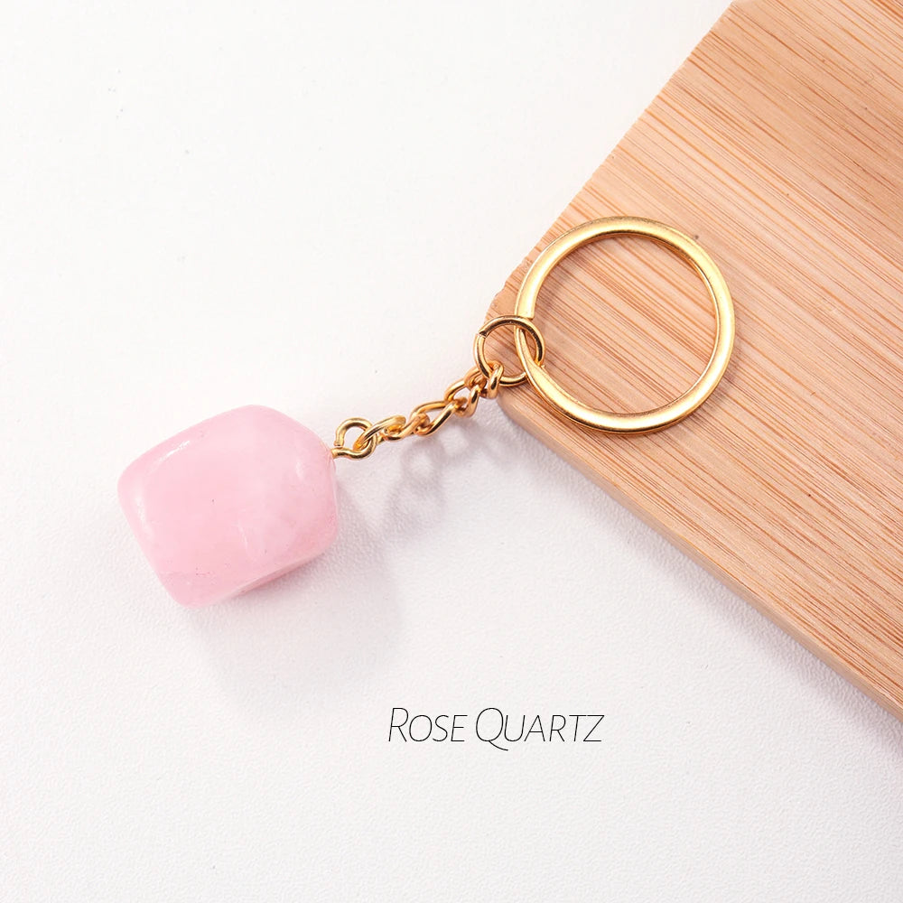 Natural Rough Stone Healing Crystal Golden Chain Keychains Amethyst Rose Quartz Pendant Gemstone KeyRing Charm for Women