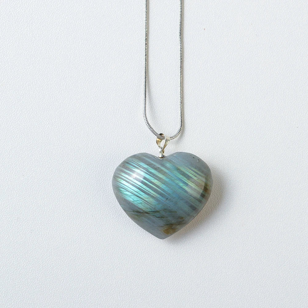 Natural crystal Labradorite Heart Shaped  Rough Polished Pendant Flowing light necklace Crafts Stone Hanging Ornament