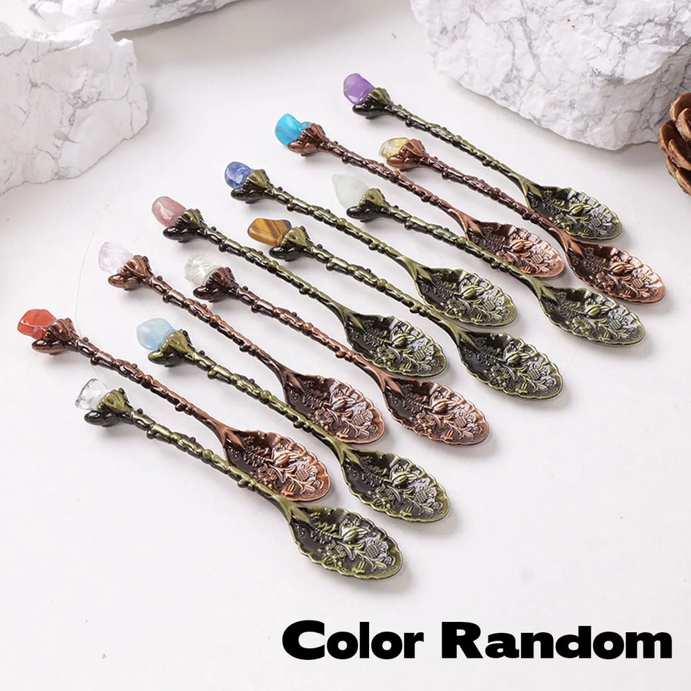 Random color Natural Crystal Raw Gemstone Mini Spoon Healing Crystal Coffee Spoon Dessert Tea Flatware Home Decor