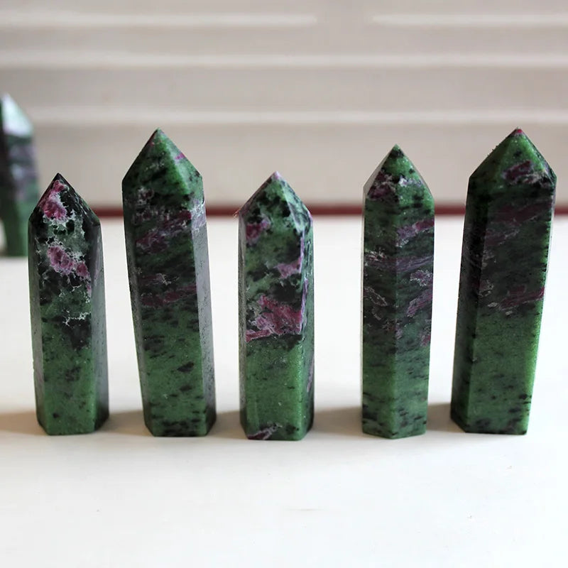 Buyde Beautiful natural crystal column epidote crystal Raw stone grinding six prism Crystal craftwork 5-7cm ZH40