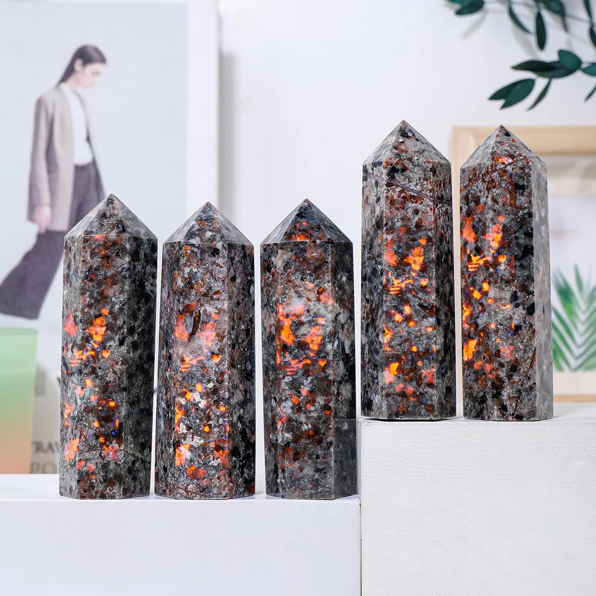 1PC Natural Healing Stones Crystal Yooperlite Flame Stone Point Hexagonal Prisms Healing Tower Wand For Decoration