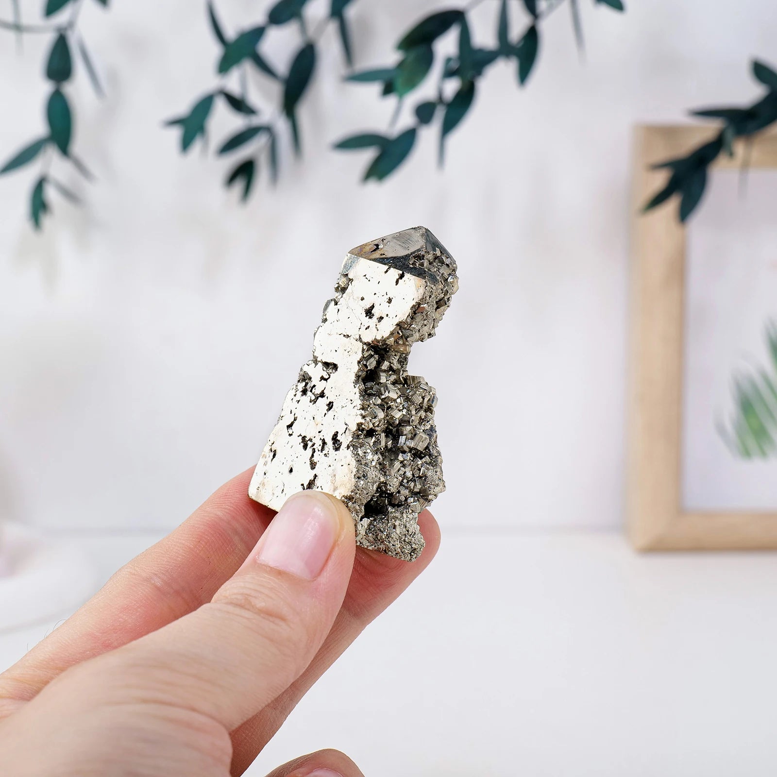 1PC Natural Chalcopyrite Obelisk Four-Sided Tower Healing Crystal Cluster Home Decoration Original Stone Gift