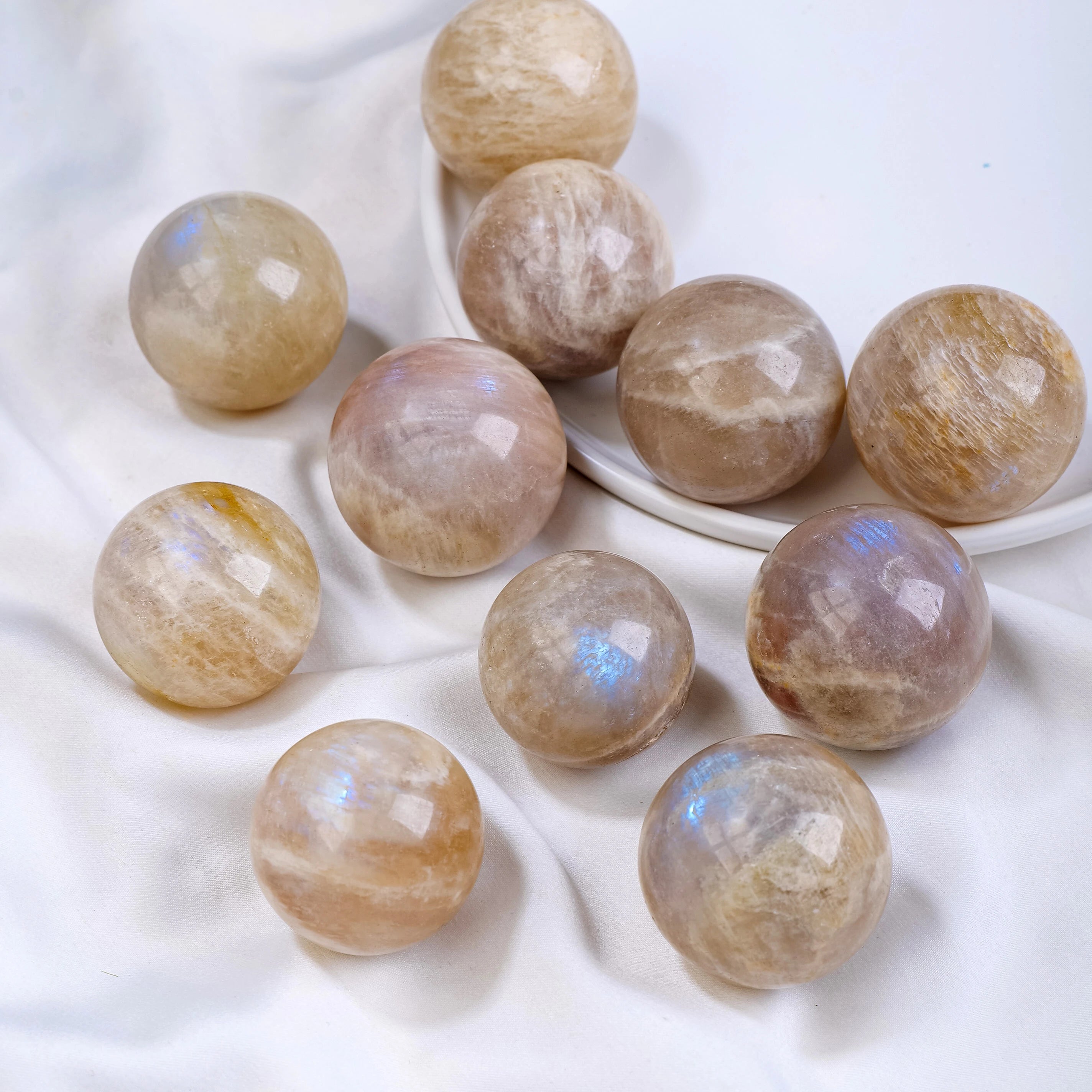 1PC Natural Crystal Blue Moonstone Ball Massaging Ball Reiki Healing Stone Home Decoration Exquisite Gifts Souvenirs Gift