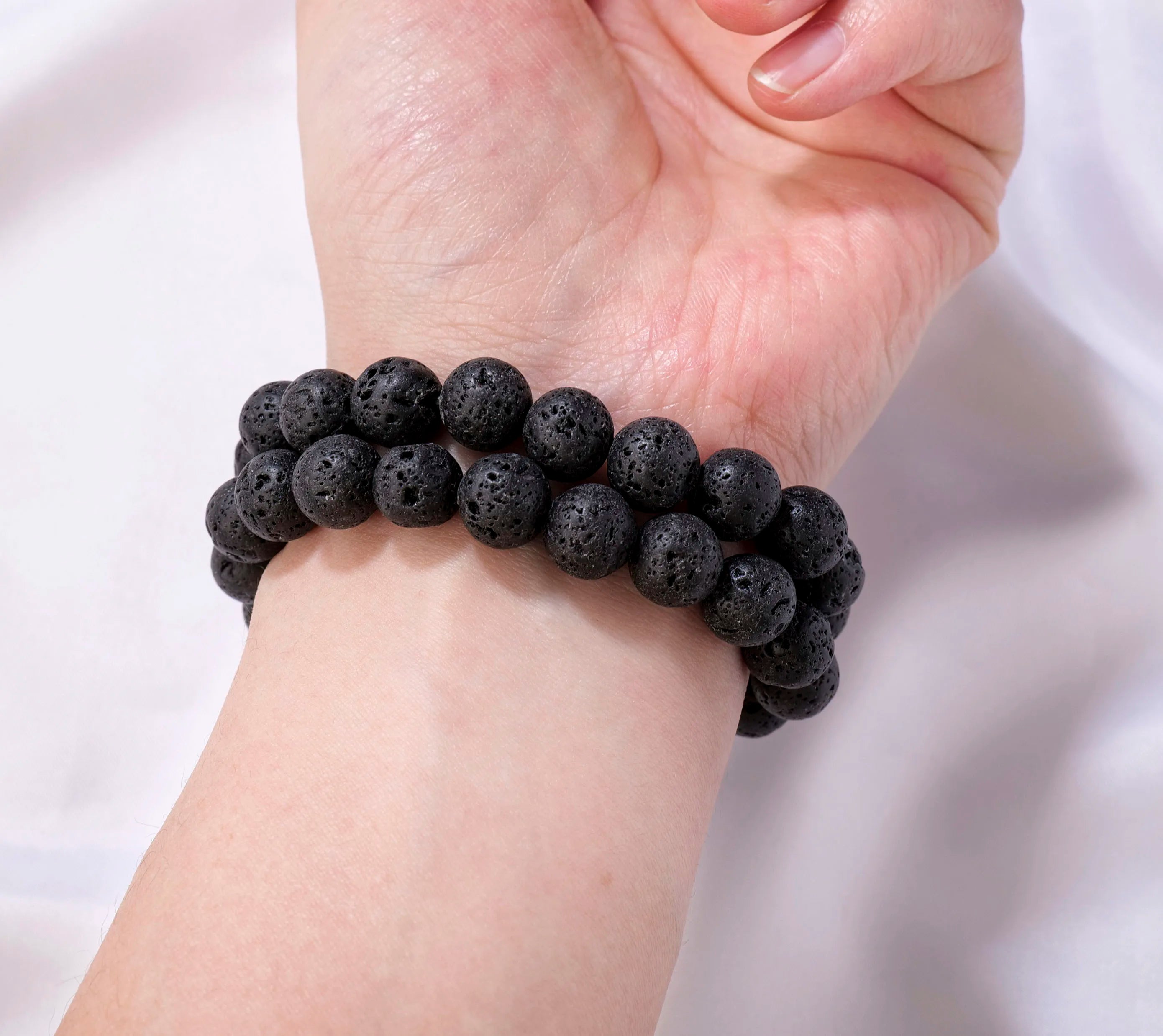 1pc Charm Bracelet 8/10mm Natural Volcanic Stone Bracelet Wrist Bracelet Men's And Women's Gift Jewelry