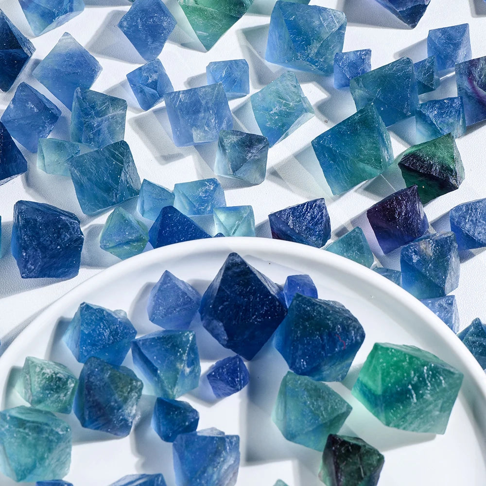 Natural Crystal Blue Fluorite Rough Stone Octahedral Raw Crystals Ore Mineral Collection Healing Gemstone Specimen