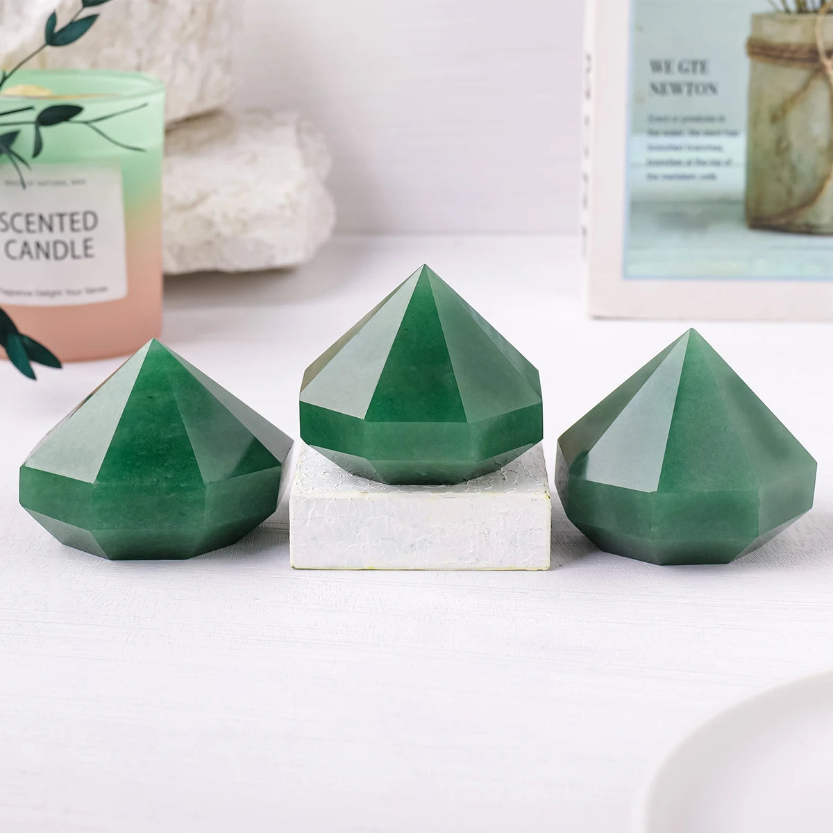 1PC Natural Crystal Stone Green Quartz Aventurine quartz Crystal Tower Pyramid Decorations Reiki Healing Meditation Balancing