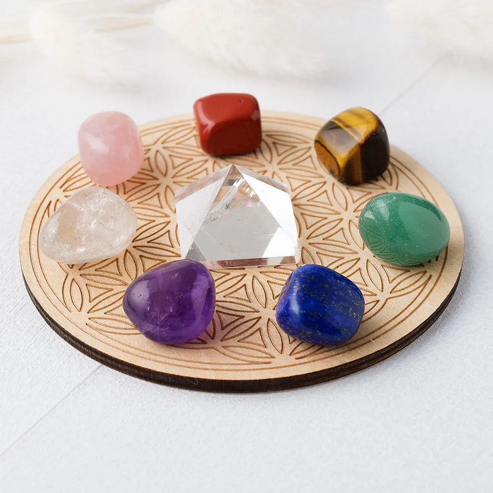 Drop shipping Natural Healing Seven Chakra Yoga Therapy Stone Tumble Stone Clear Quartz Pyramid Divination Gift Box