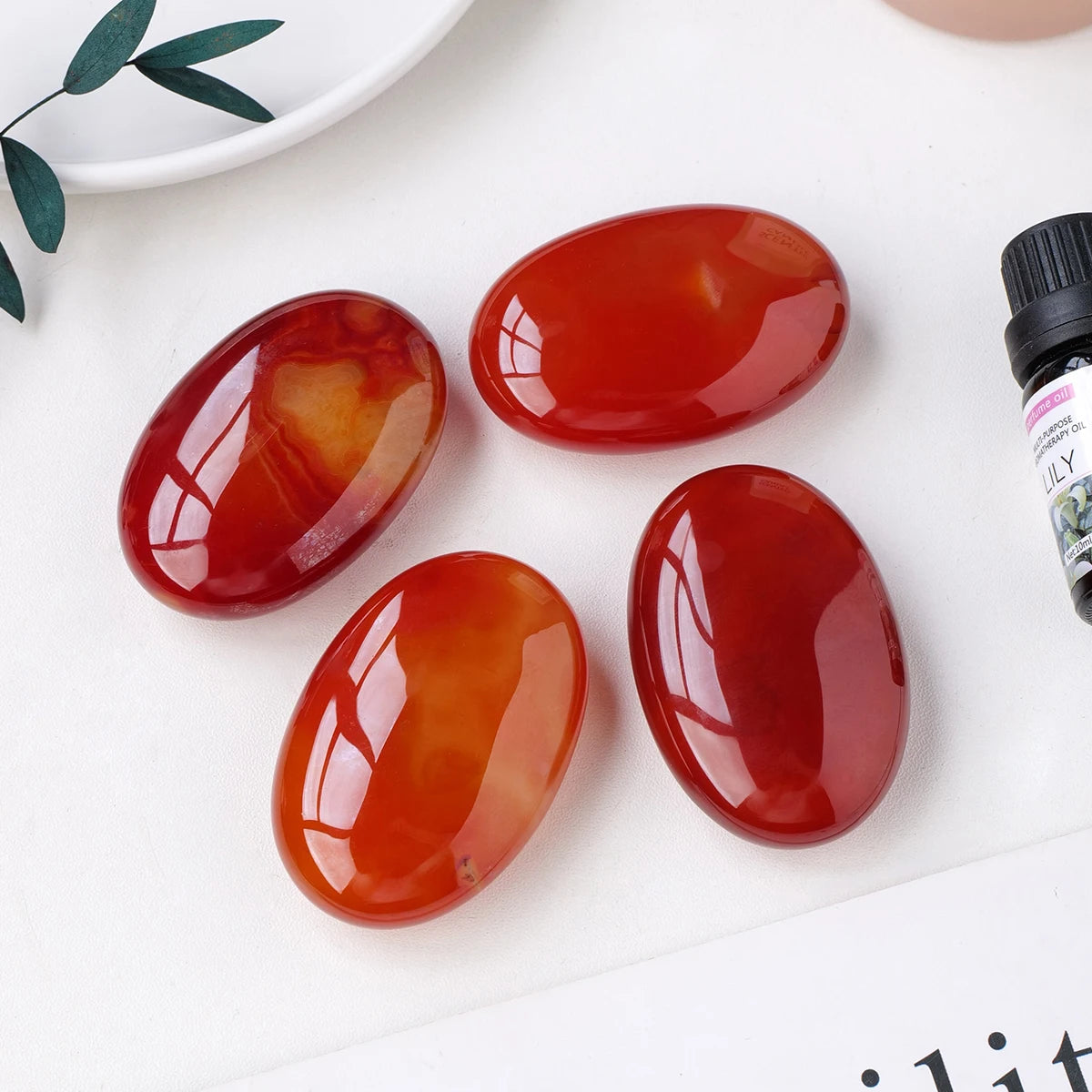 1PC Natural Crystal Red Agate Polished Crystal Palm Play Fingertip Toy Carnelian Spiritual Meditation Healing Stone