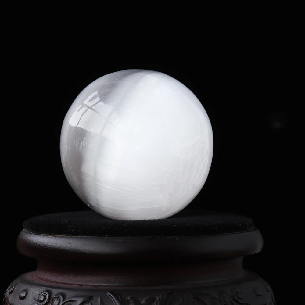 1pc Degaussing Energy Crystal Natural Selenite Ball Atmosphere Lamp USB Interface of Energy-Saving Decorative