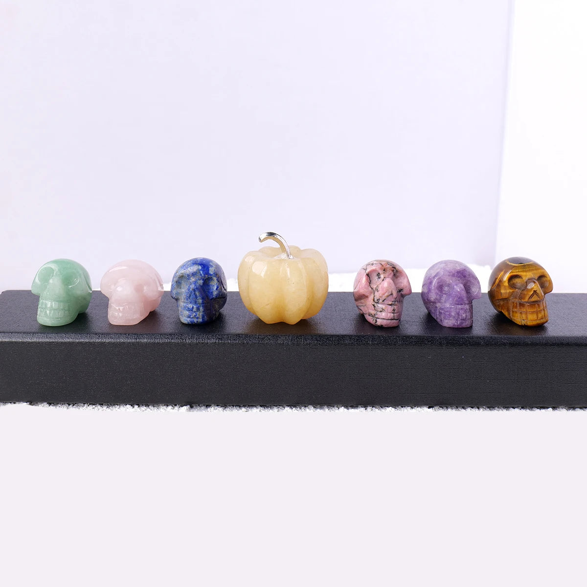 7pcs/box Natural Colorful Chakra Crystal Stone Skull Selnite Crystal Red Agate Pumpkin Carving  Jewelry Ornaments