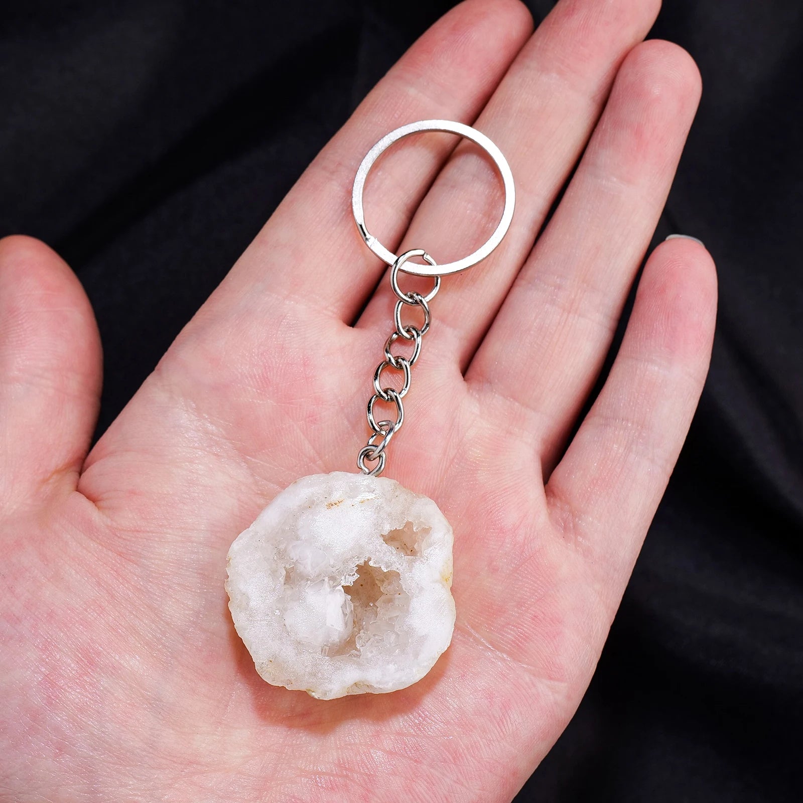 1PC Natural Gem Stone Keychains Clear Quartz Cluster White Agate Cave Key Chain For DIY Car Key Rings Chains