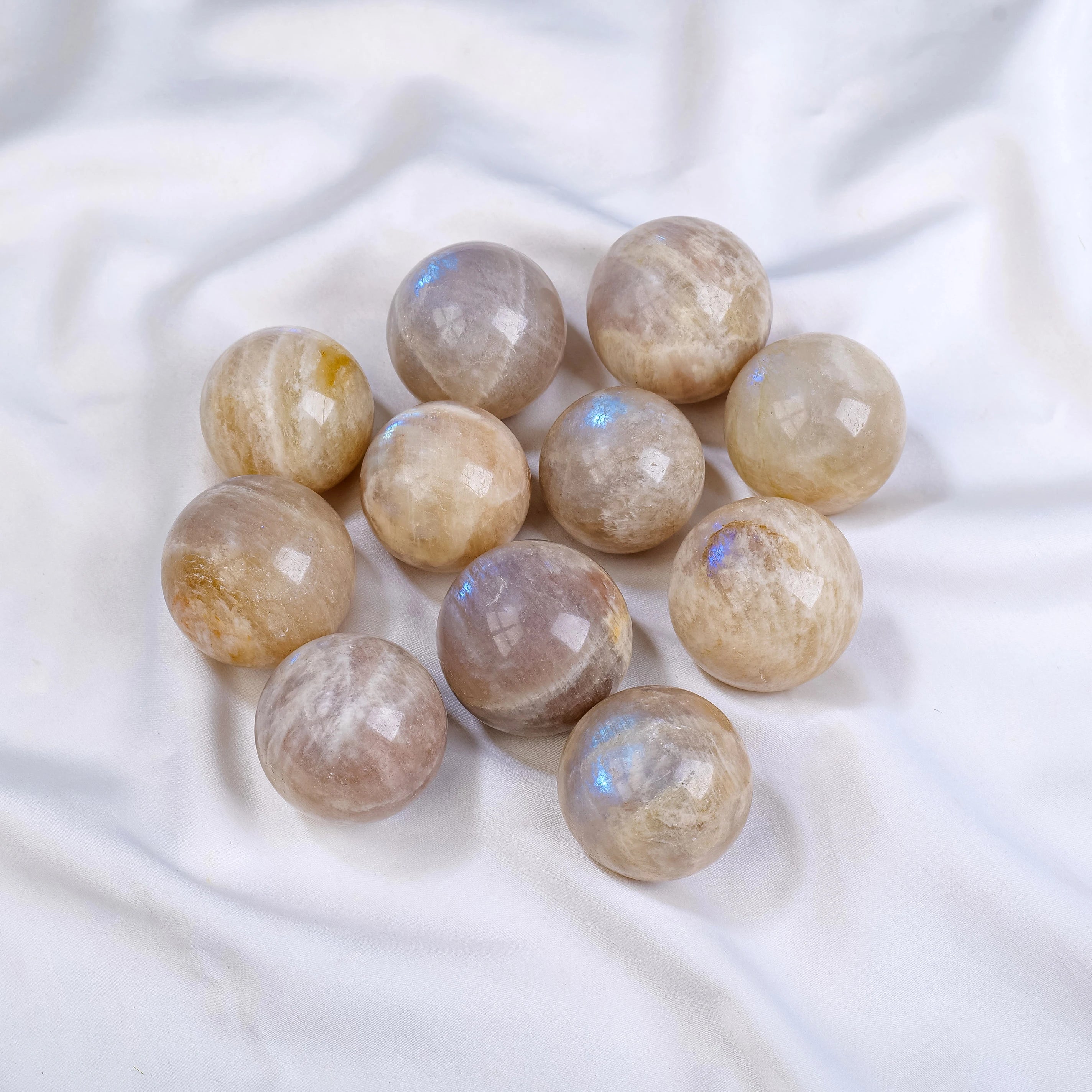 1PC Natural Crystal Blue Moonstone Ball Massaging Ball Reiki Healing Stone Home Decoration Exquisite Gifts Souvenirs Gift