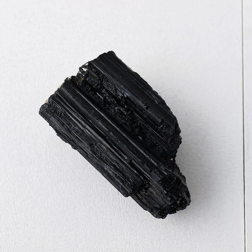 Natural Crystal Raw Stone Black Tourmaline Rough Jet Stone Mineral Specimen Crystal Healing Advanced Collection Eliminate 1pc